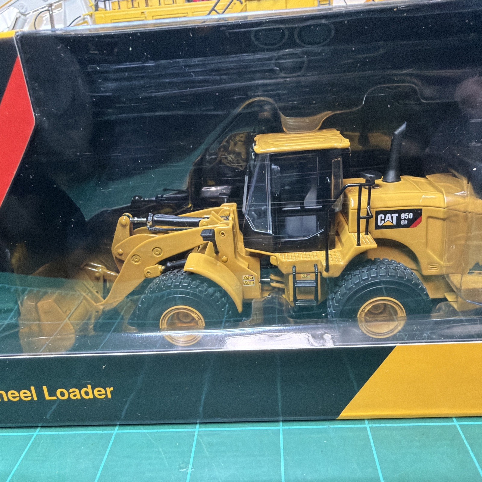 1:50 Caterpillar 950GC Wheel Loader Diecast Model By Tonkin