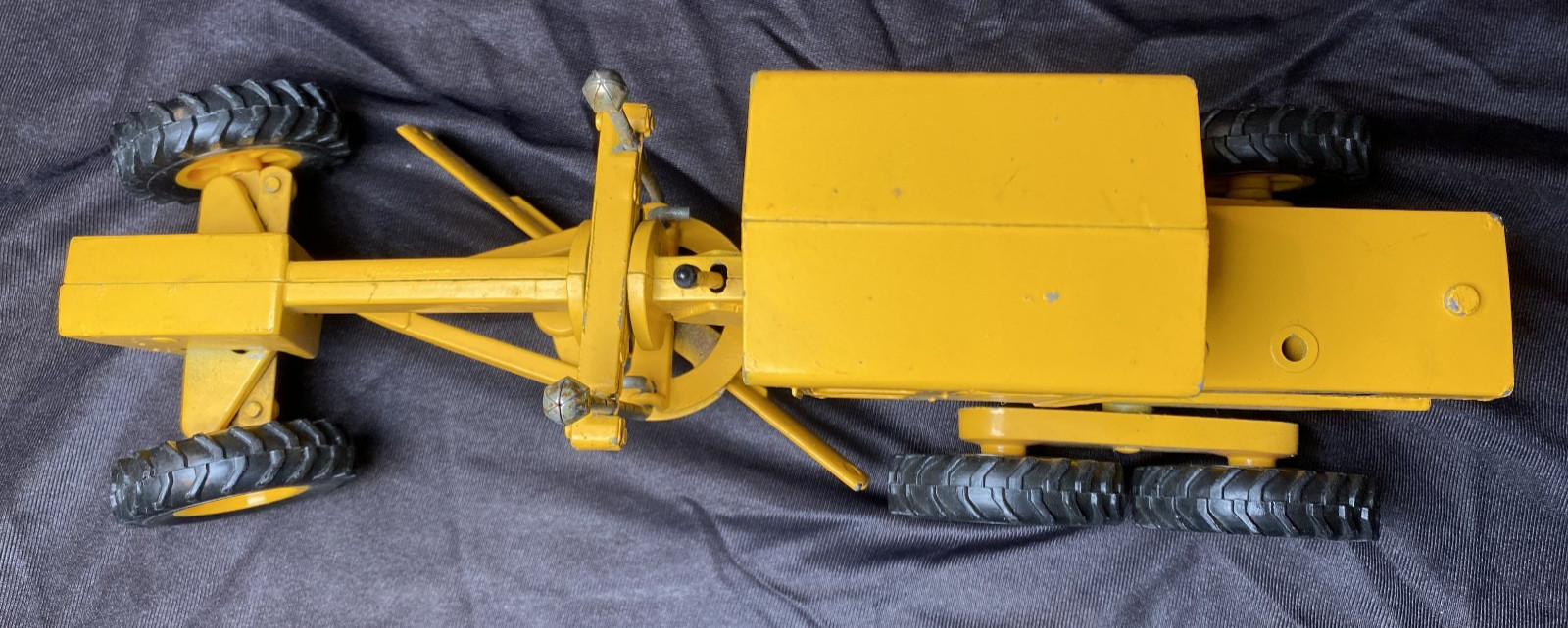 vintage 1970s ERTL TOYS #504 JOHN DEERE motor road grader 1/16 Diecast steel