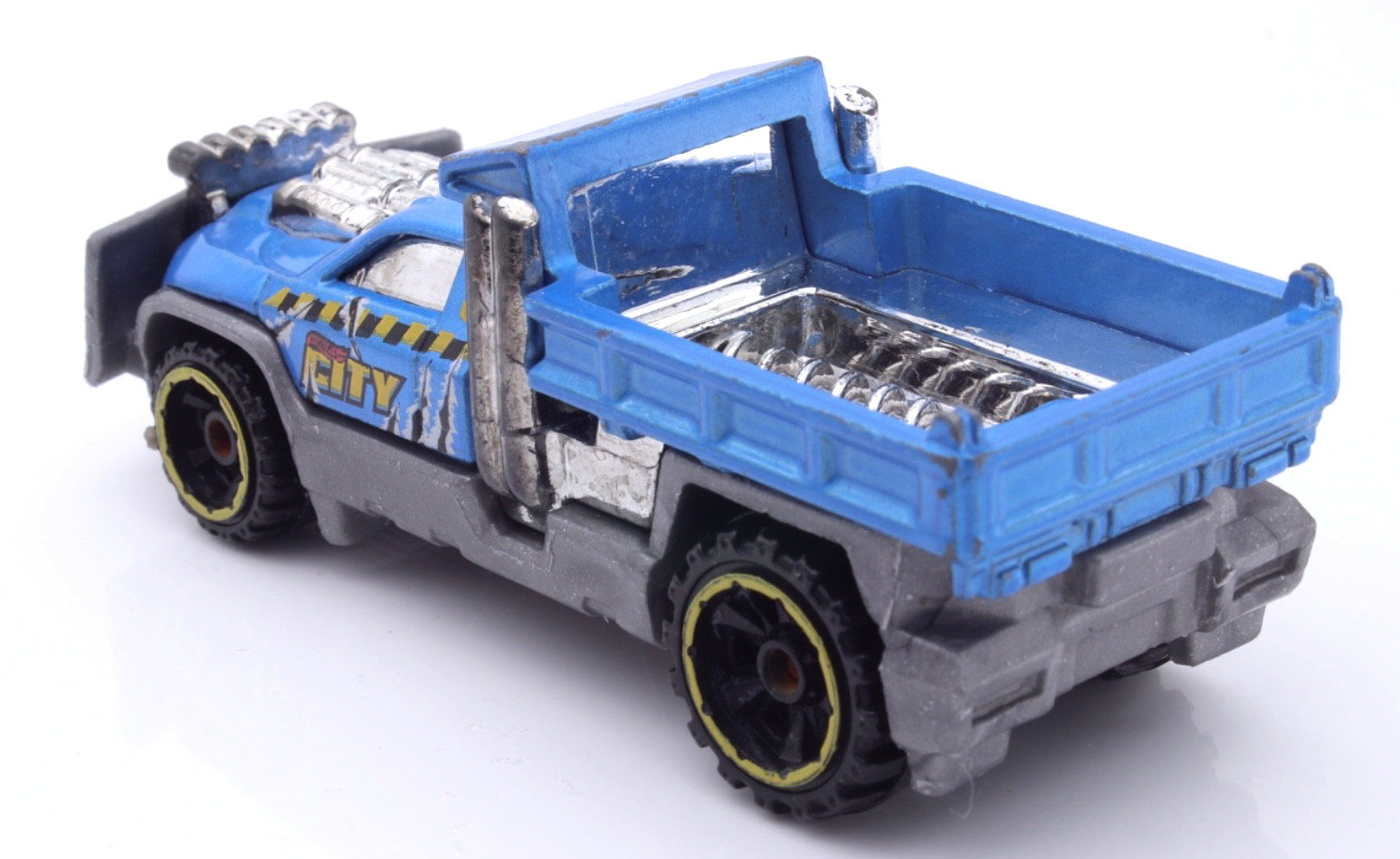 2014 Hot Wheels City ~ SO PLOWED ~ Snow Plow Truck Blue Diecast 1:64