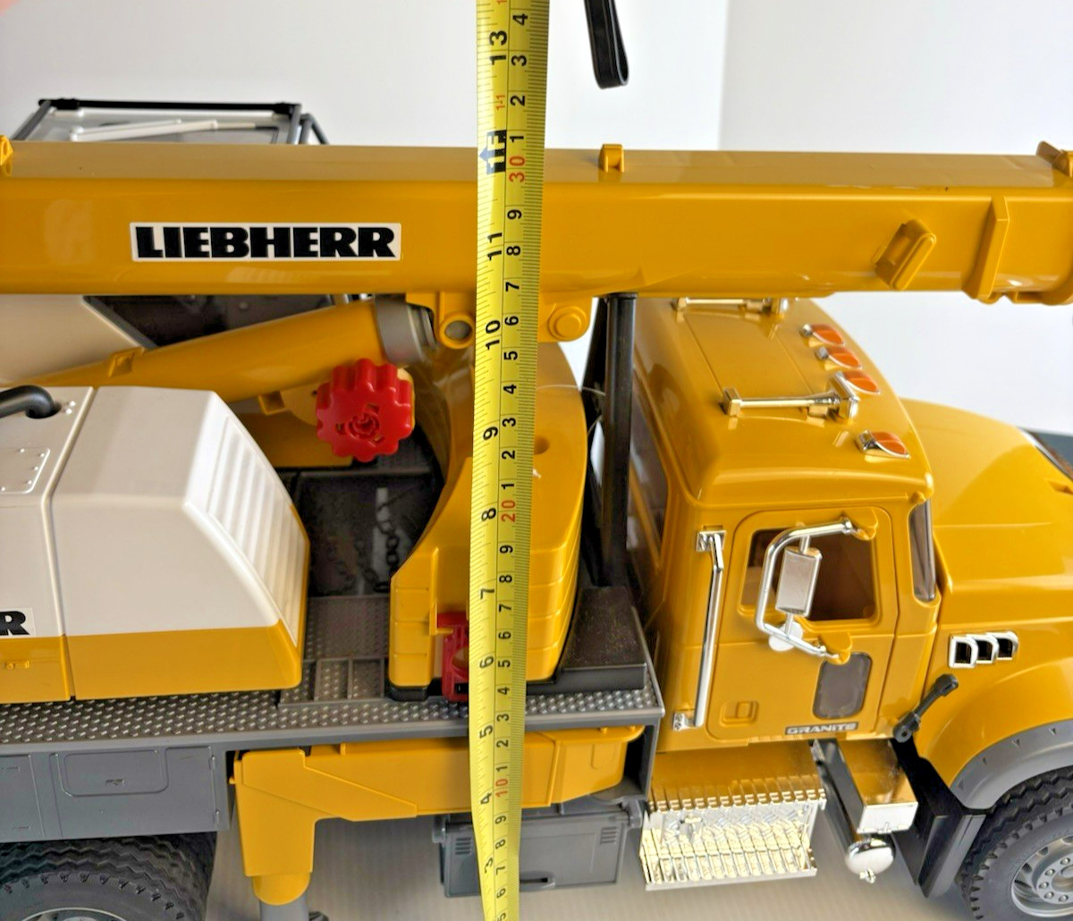 Bruder Mack Granite Liebherr Crane Truck 1:16 Scale 25 Inch Complete Working
