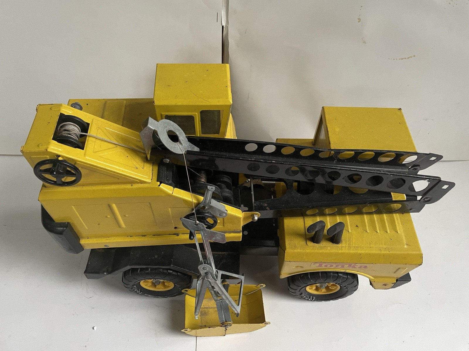 TONKA Crane Toy MR-970 Pressed Steel (14)