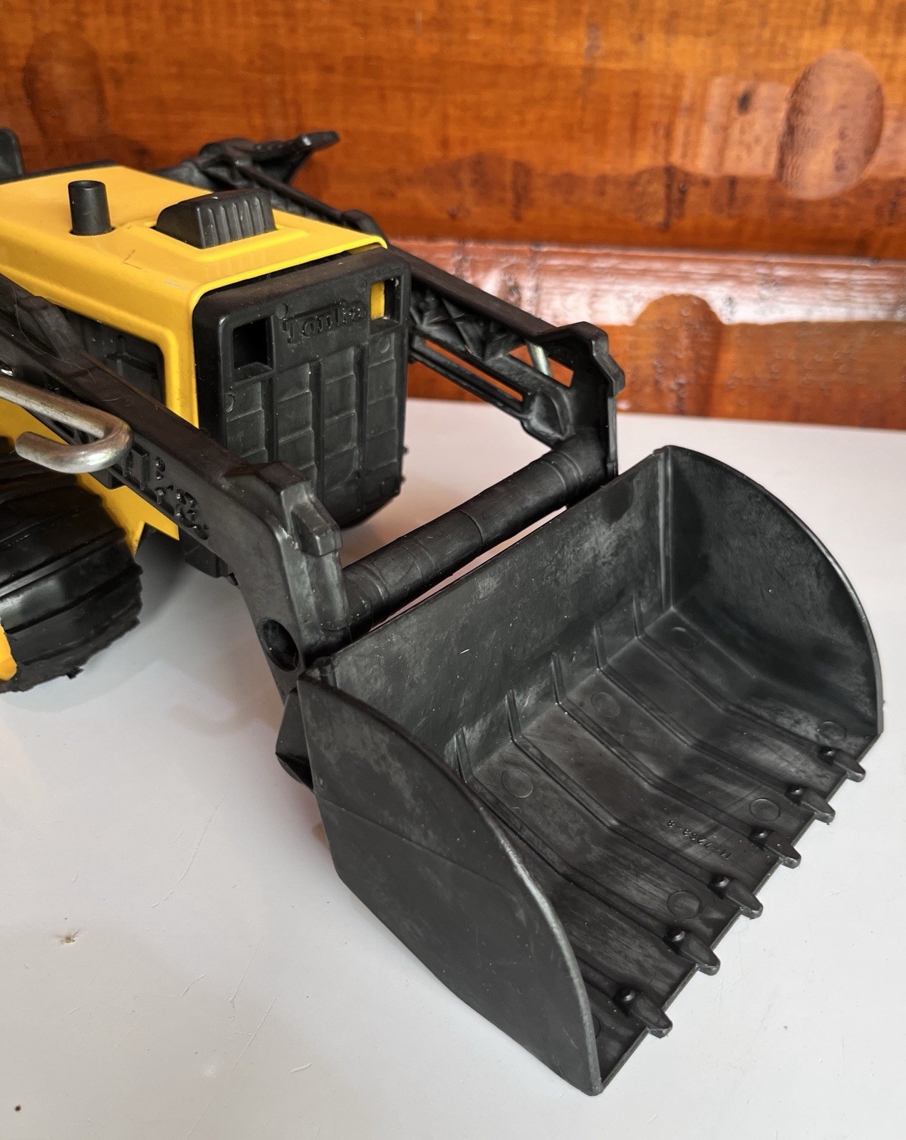 TONKA Hasbro 2012 Backhoe Front End Loader Construction Truck Die-cast 92534