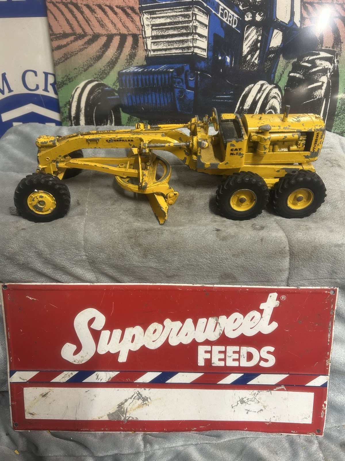 Vintage Reuhl 1/20 Caterpillar #12 Grader