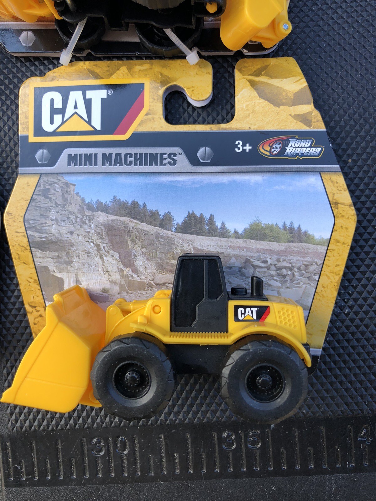 Lot of 5 CAT Construction Machine Mini Caterpillar Toys Plastic Yellow