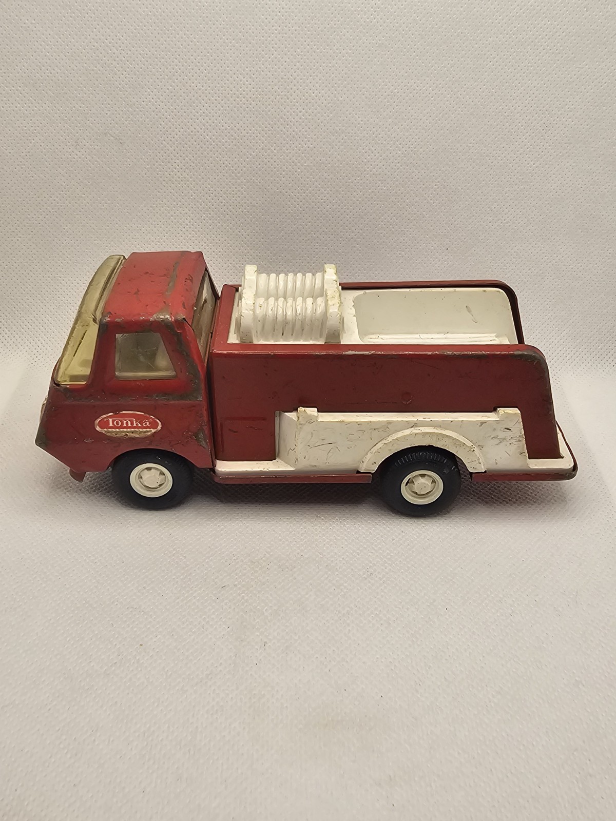Vintage 1970s Tonka Mini Fire Engine Truck 5 3/4″ Long Pressed Steel Good