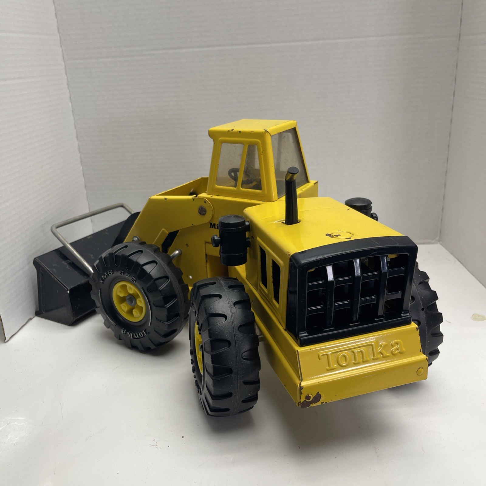 Mighty Tonka 1977-78 Front Loader Solid! Works! All Original (1957)