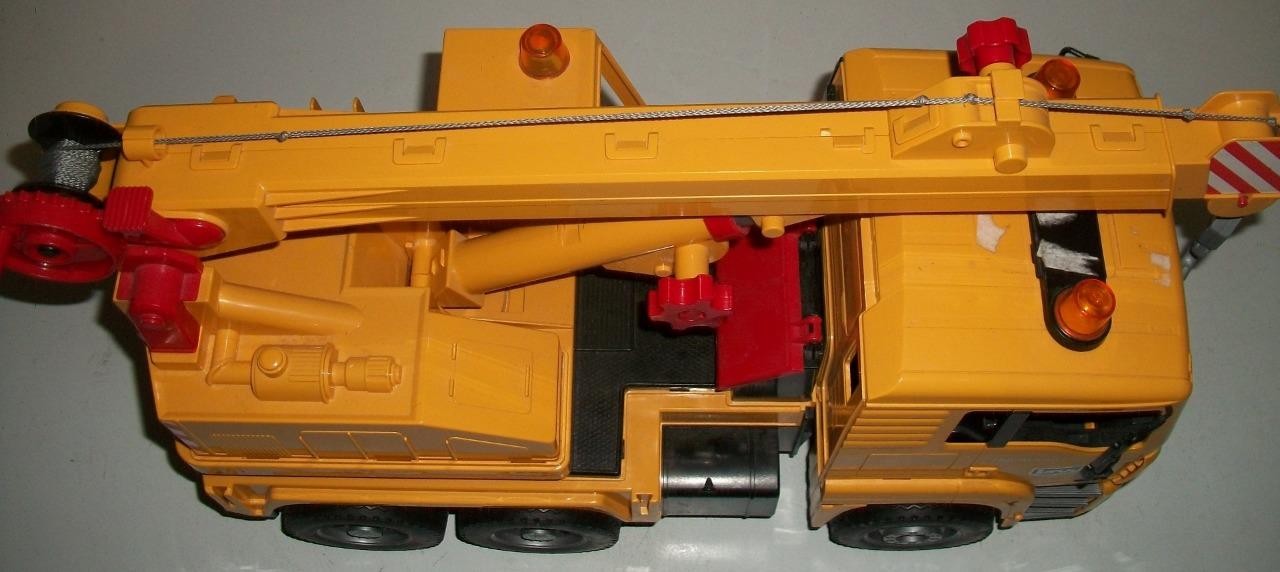 USED BRUDER TELE-CRANE TC 4500 TGA 41.440 CONSTRUCTION TOY