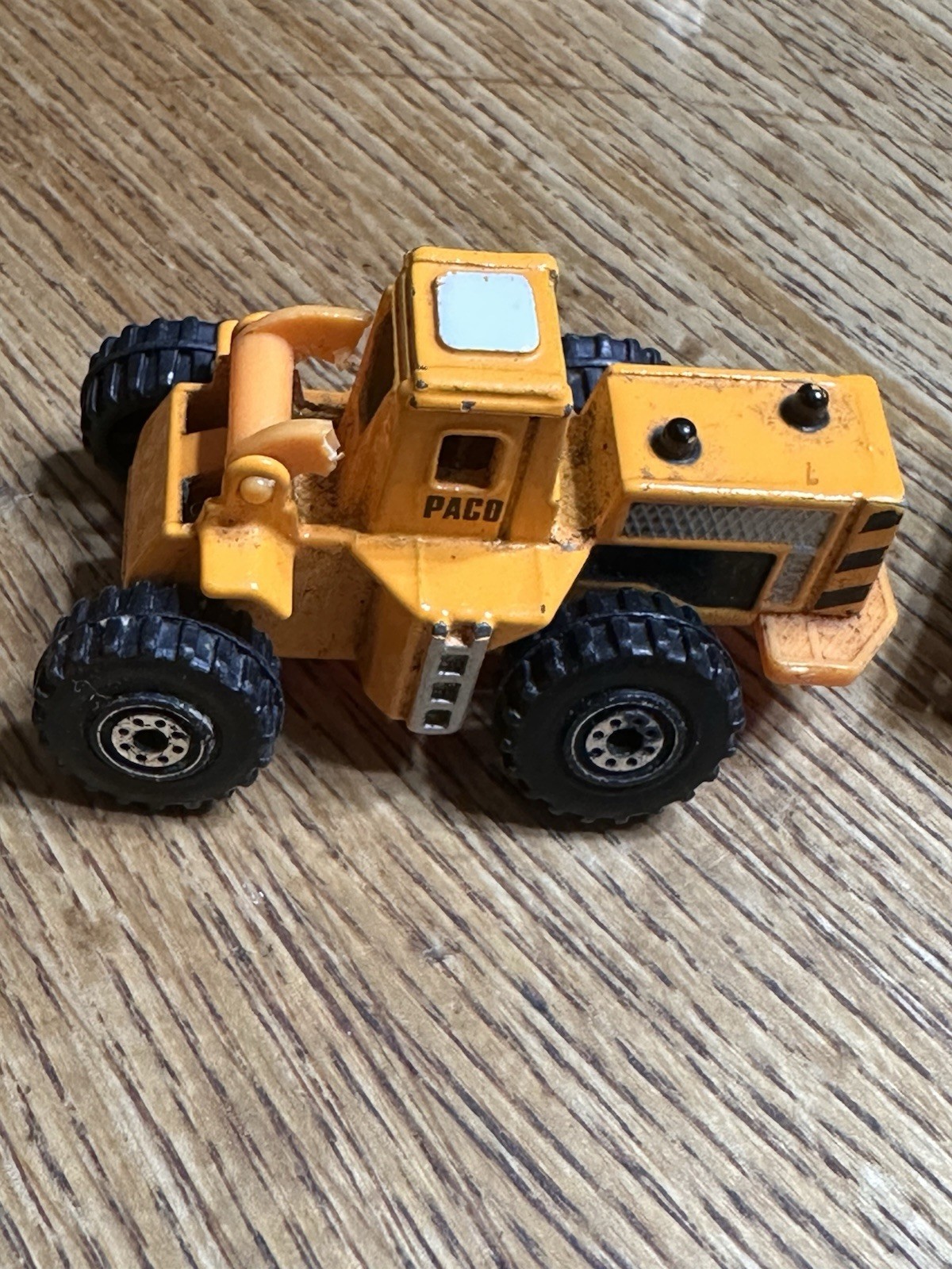 Lot of 12 Construction Vehicle Toys CAT Matchbox Wooden Bulldozer Excavator Truc