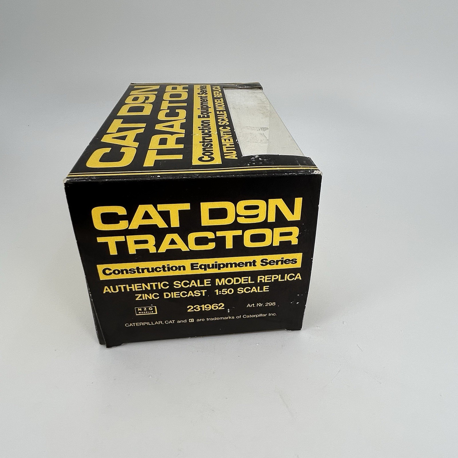 NZG Model No. 298 Caterpillar D9N Bulldozer Tractor 1:50 Scale IN BOX