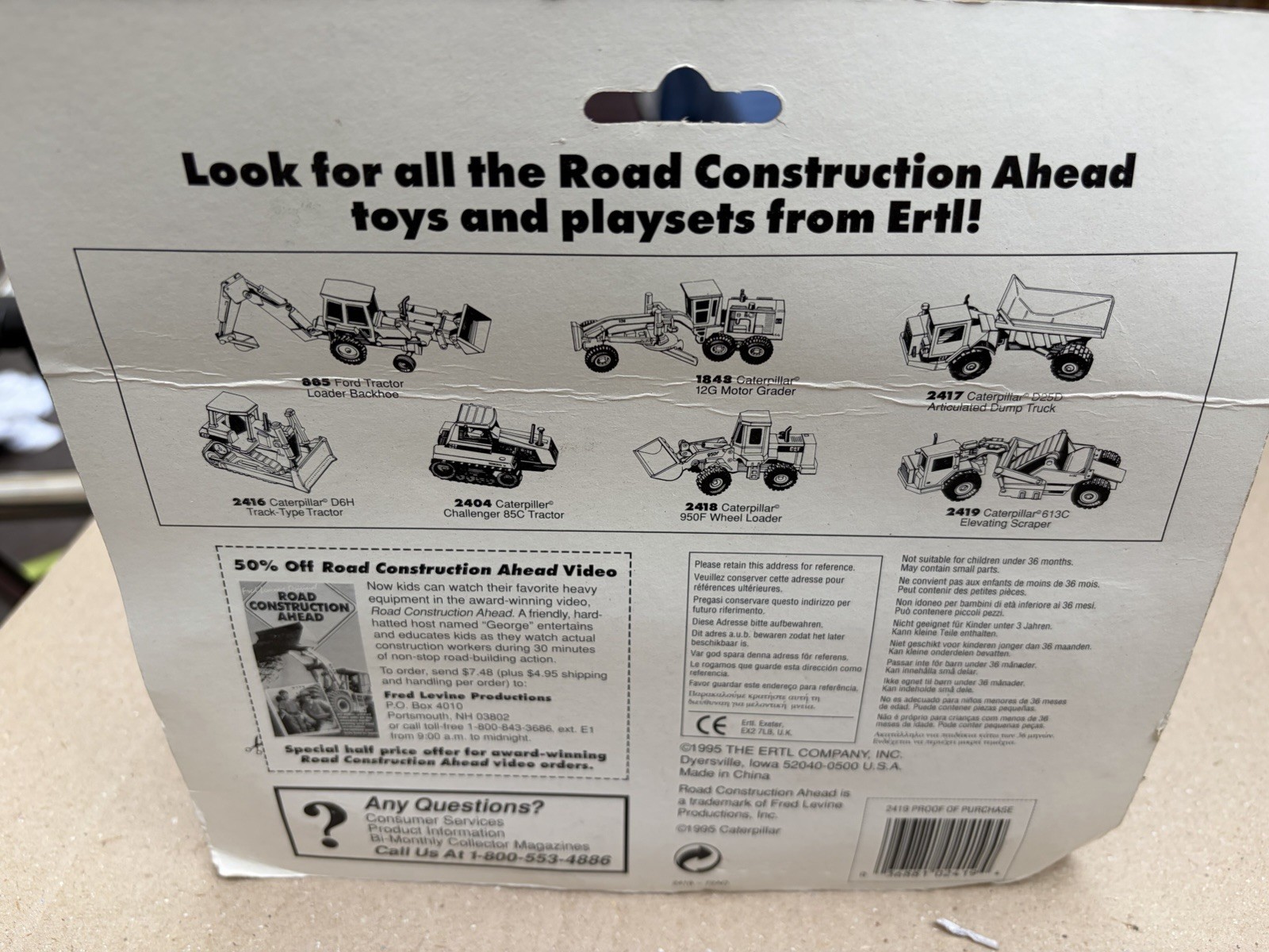 ERTL Mighty Movers 1:64 Caterpillar 613C Elevating Scraper Construction Diecast