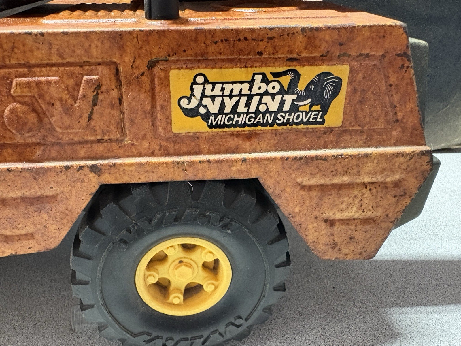 Vintage Jumbo Nylint Michigan Shovel Truck USED ALL ORIGINAL TO PAINT/RESTORE US