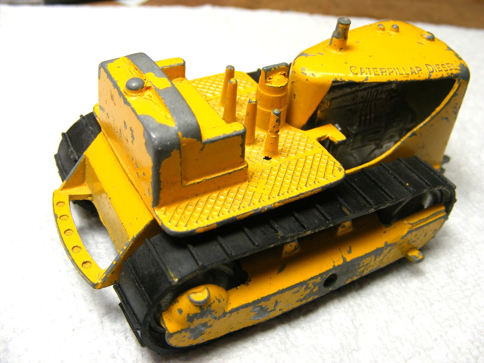 TOOTSIETOY 1950’s Caterpillar D7 Diesel Dozer Original