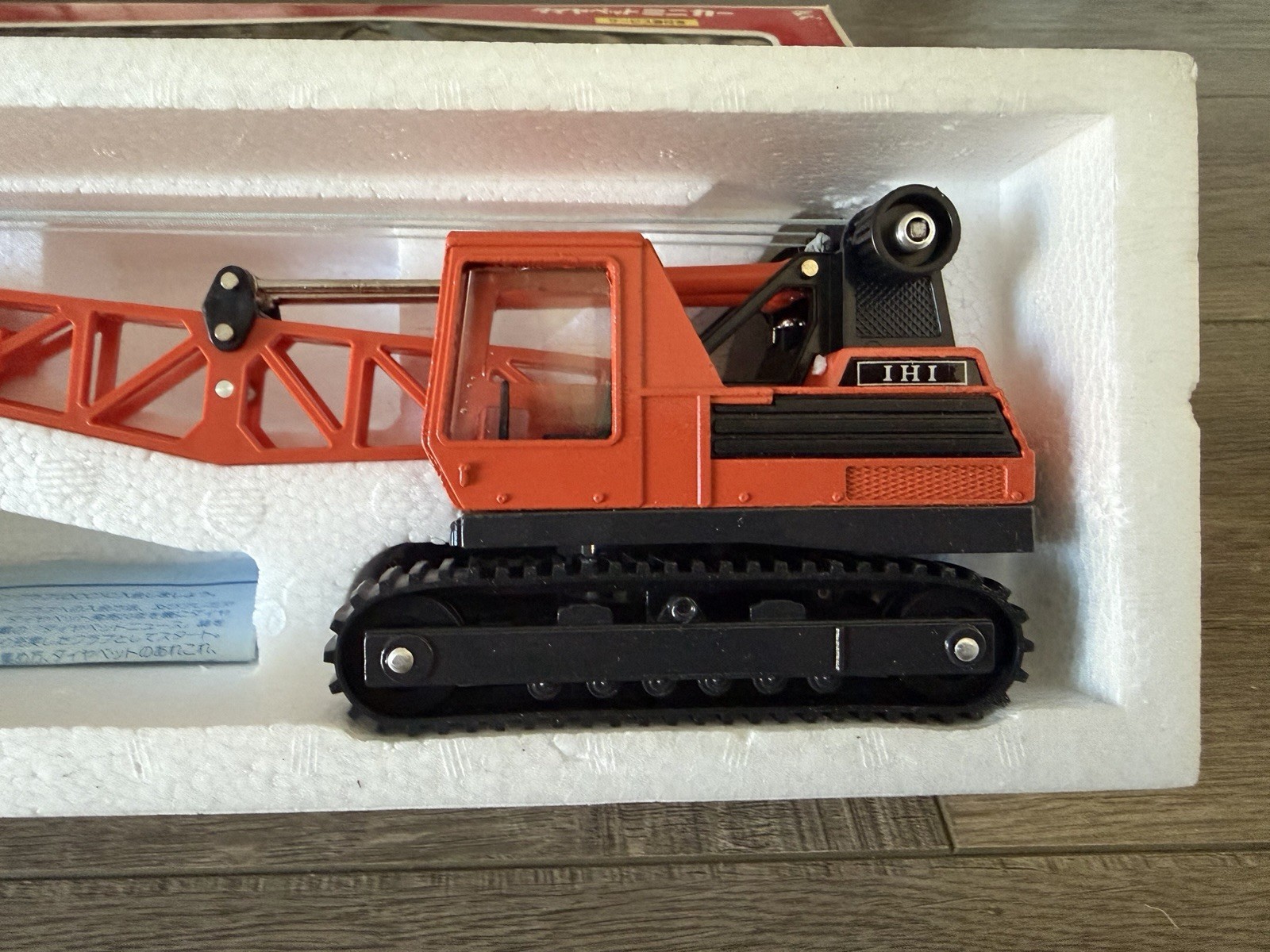 IHI 2500 Crane with Bucket Diapet 1:40 Scale Diecast Model #K-21