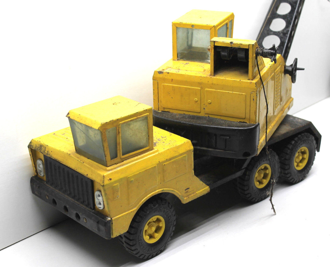 VINTAGE NYLINT JUMBO MICHIGAN SHOVEL CRANE TRUCK with CLAM SHELL 1966-1973