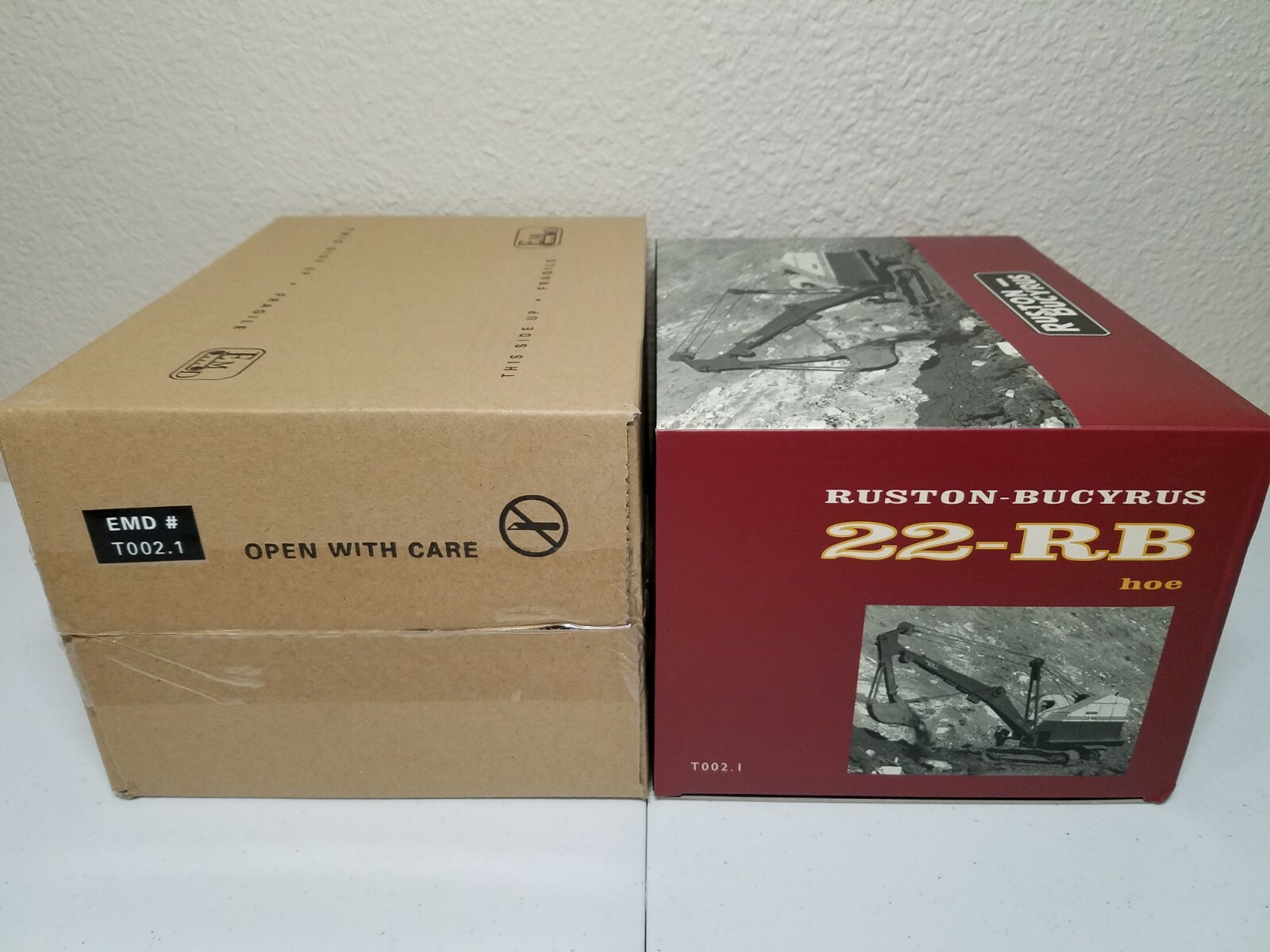 Ruston-Bucyrus 22-RB Cable Hoe with Metal Tracks – EMD 1:50 Scale #T002.1 New