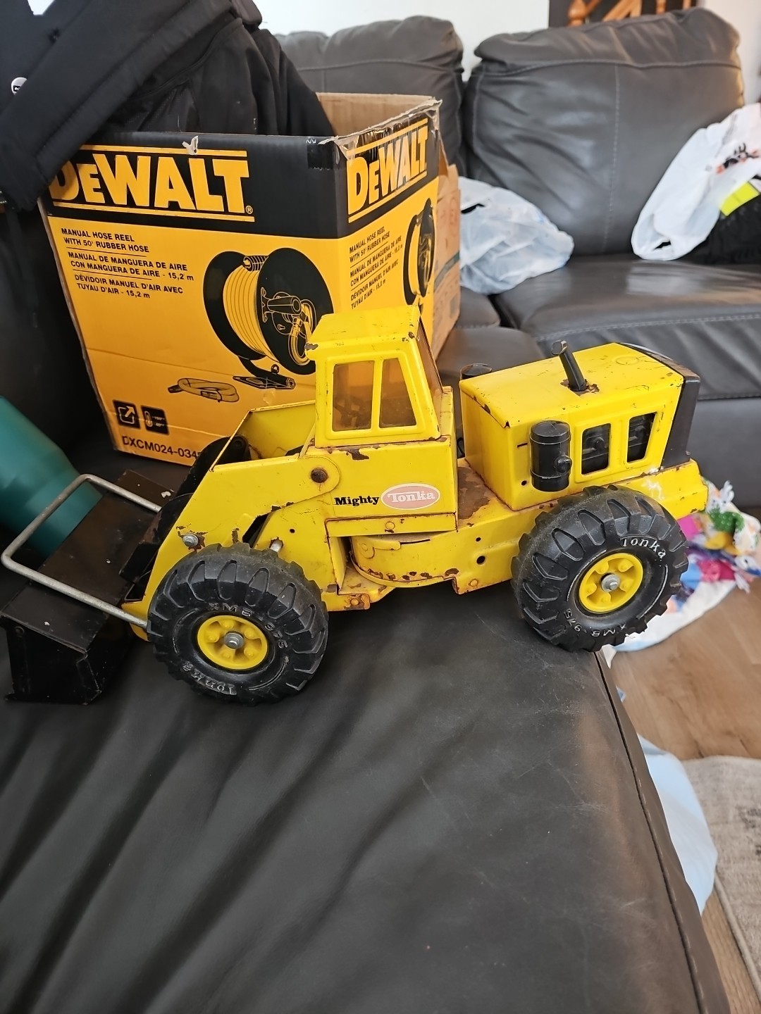 Vintage Tonka Toys 70’s Pressed Steel Mighty Loader Tonka Metal Heavy Equipment