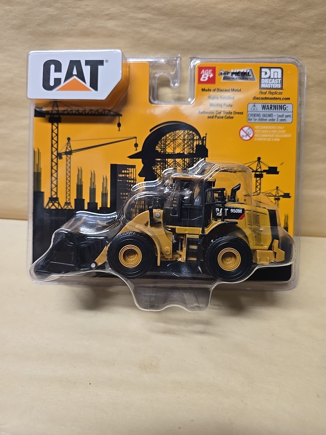 1:64 Scale 950M Wheel Loader Caterpillar Diecast Masters