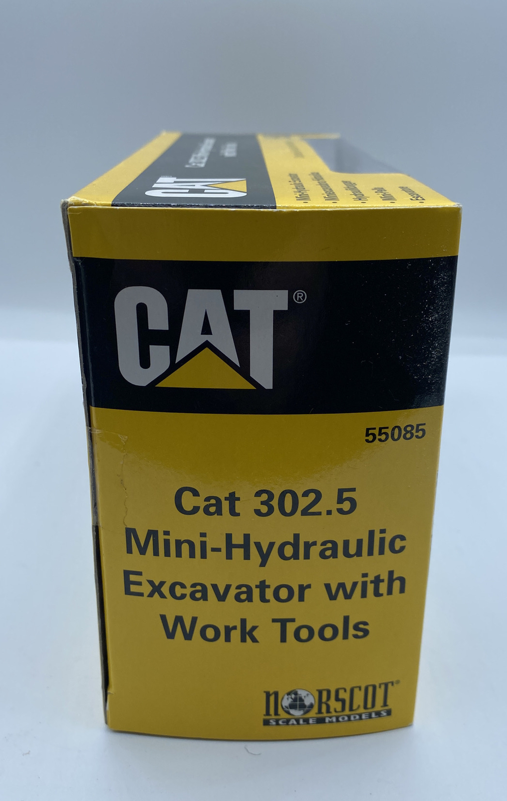 Vintage 2001 Norscott CAT 302.5 Mini-Hydraulic Excavator with Work Tools #55085