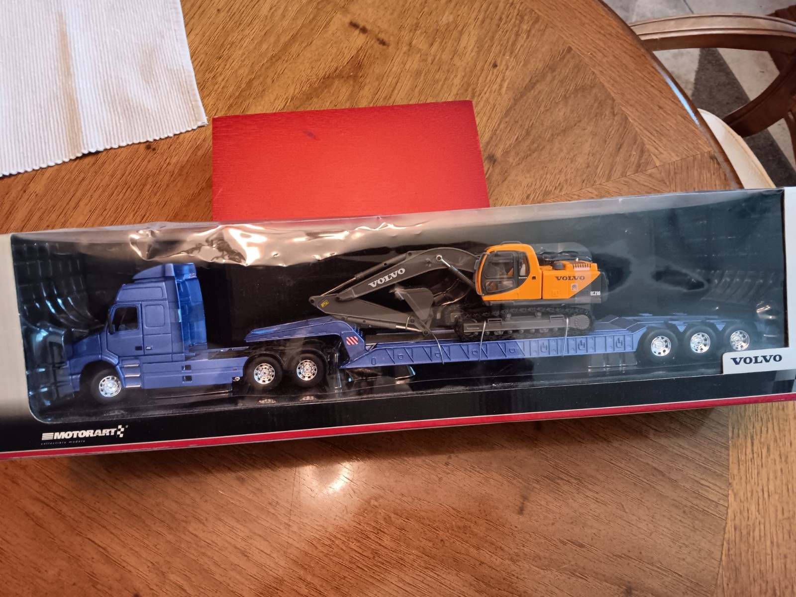Motorart Volvo EC240BLC Excavator 1:50 Metal Model, Unopened Box