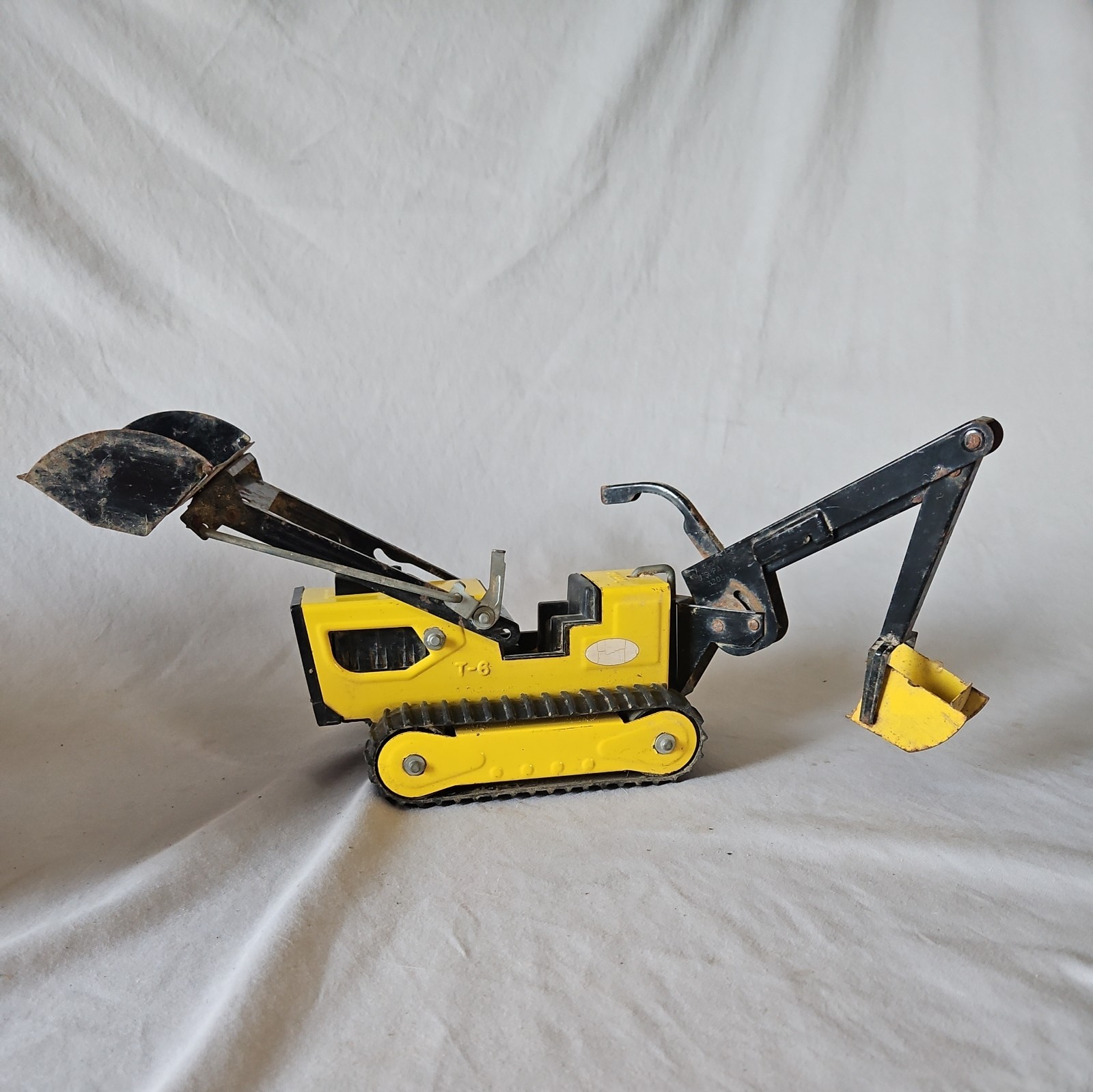 Tonka Trencher Backhoe Loader T-6 Vintage Pressed Steel