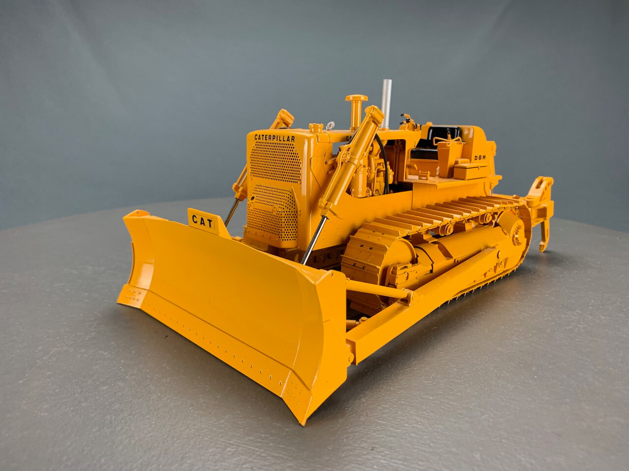 1/24 Brass CCM Caterpillar Cat D8H 46A Hydraulic Dozer w/Ripper 148/148 G0234 LZ