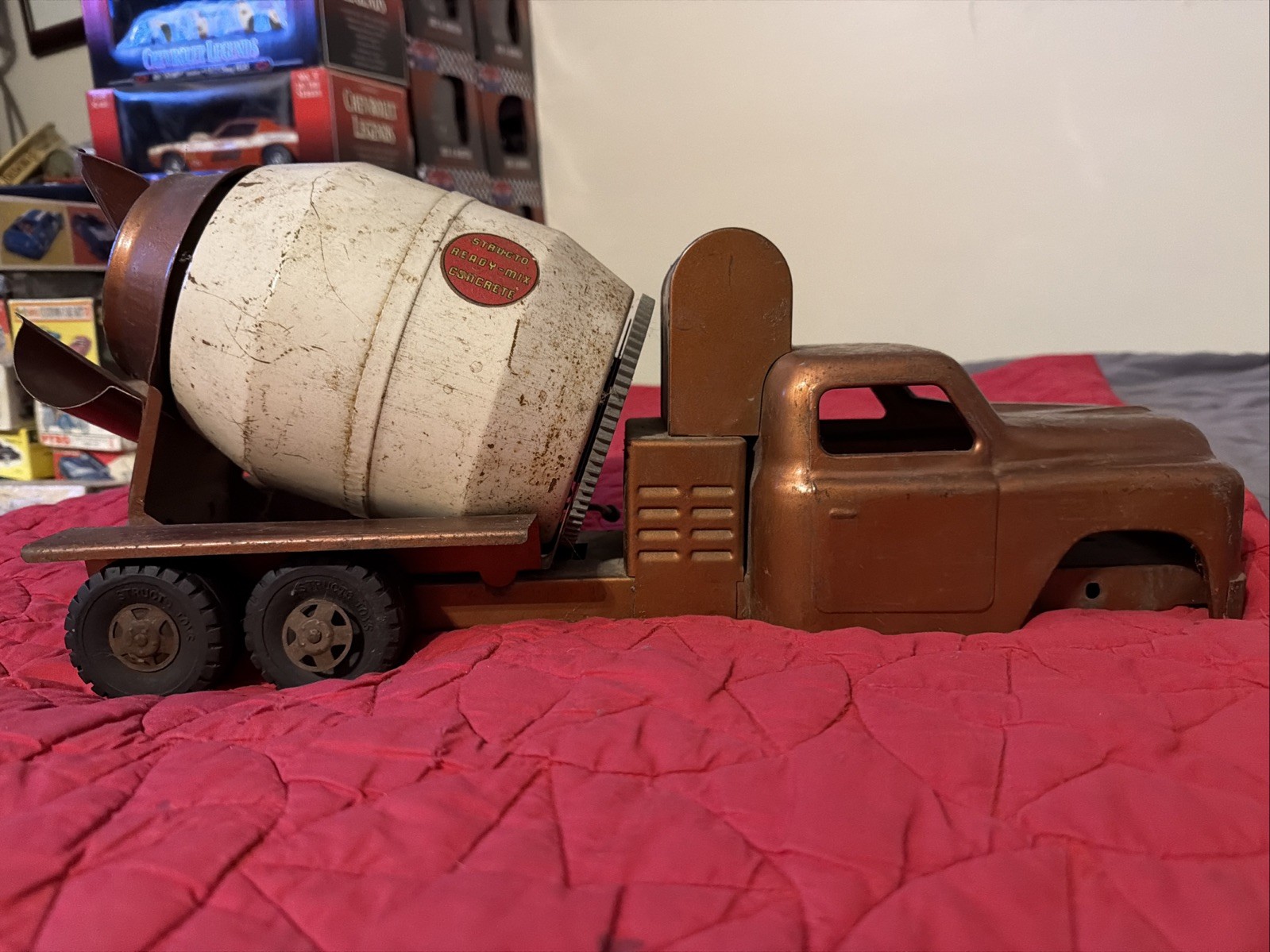 VINTAGE STRUCTO READY-MIX CONCRETE TRUCK 20″ LONG Needs Work Parts Missing