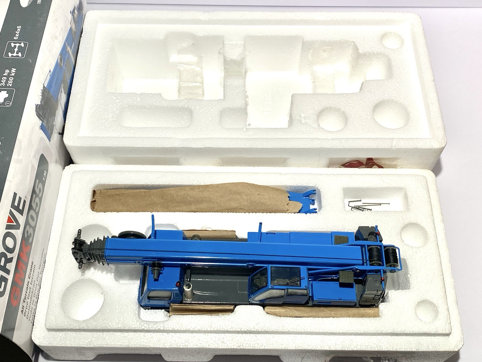 2005 Grove GMK 3055 3-Axle All-Terrain Crane – 1/50 scale diecast model TWH003