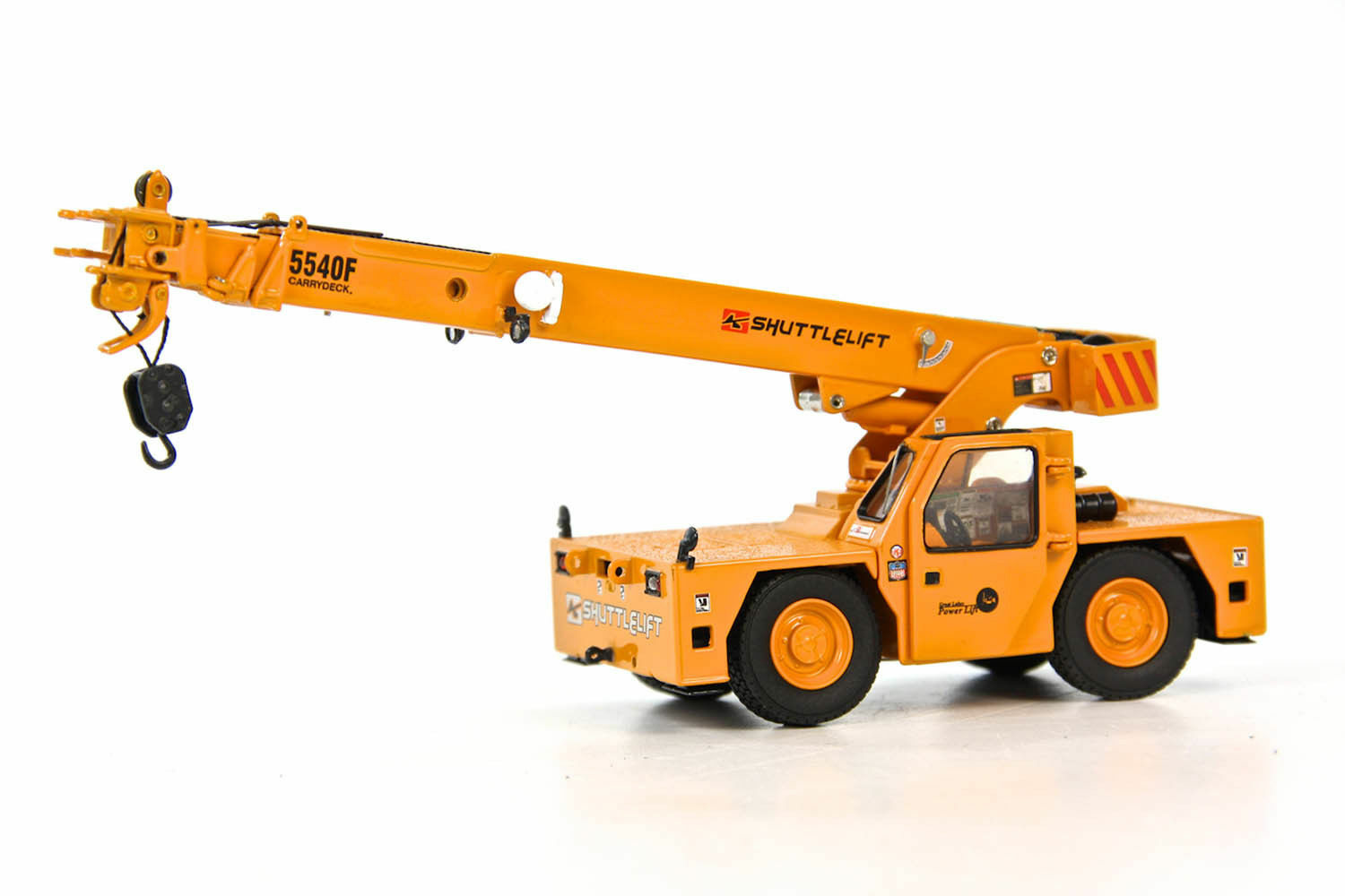 TWH Shuttlelift 5540F Carrydeck Crane – Great Lakes Power – 1/50 Diecast New MIB