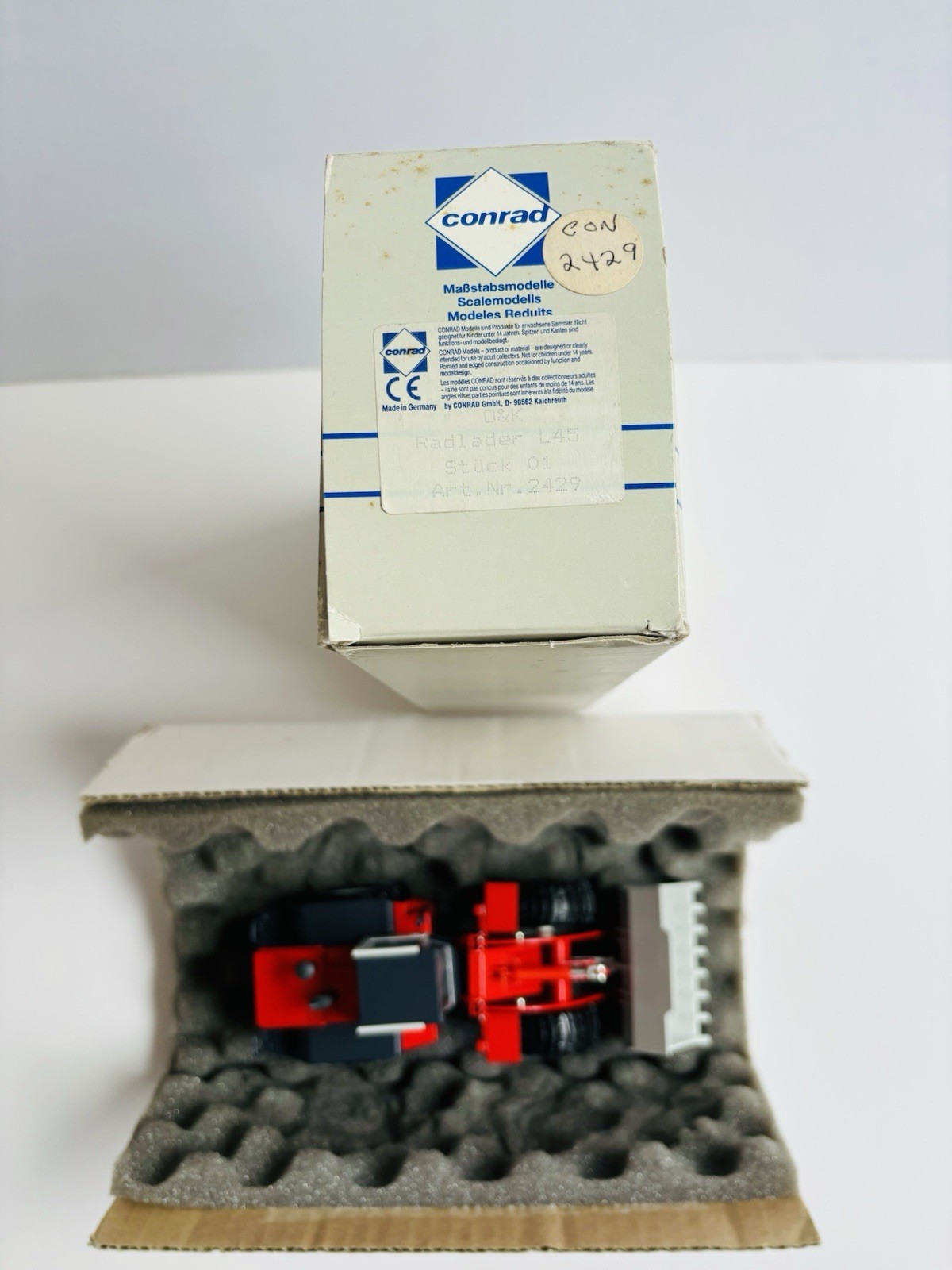 Vintage O&K L45 Wheel Loader – Conrad 1:50 Scale Diecast Model #2429 New in Box