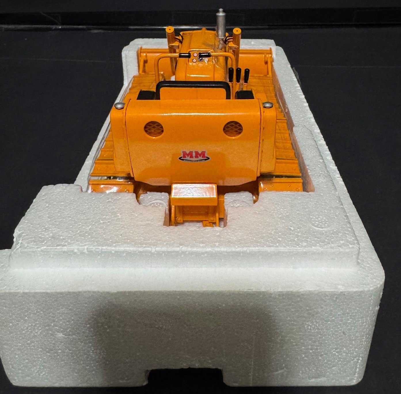 Minneapolis-Moline SCT 233 Highly Detailed Two Star Crawler with Blade