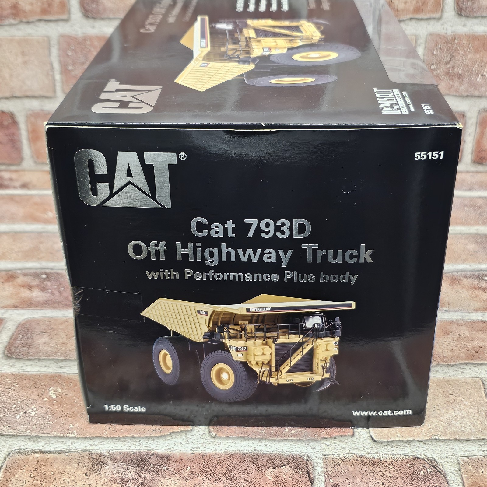 Caterpillar Cat 793D Off Highway Truck 1:50 Norscot 2006