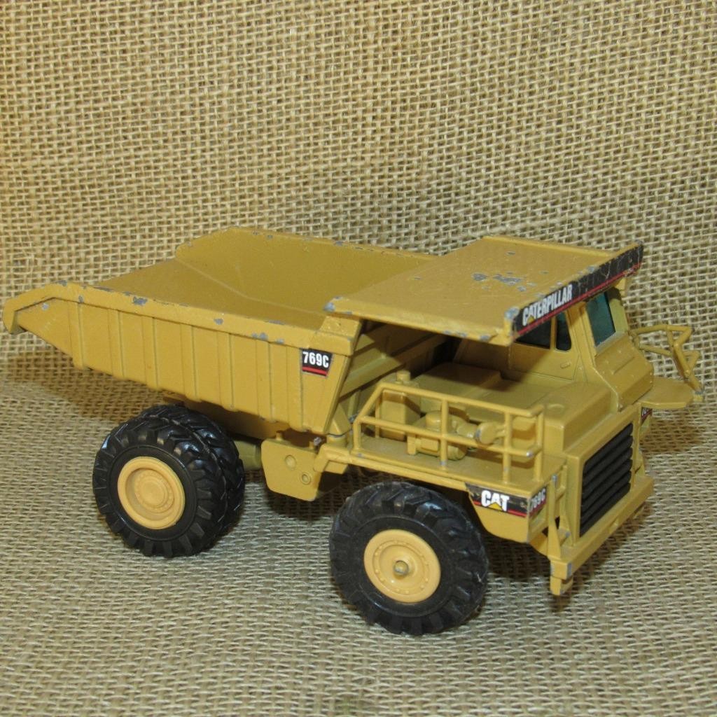 NZG Diecast 1/50 Caterpillar 769C Off-Highway Truck #222 ~ Used For Restoration