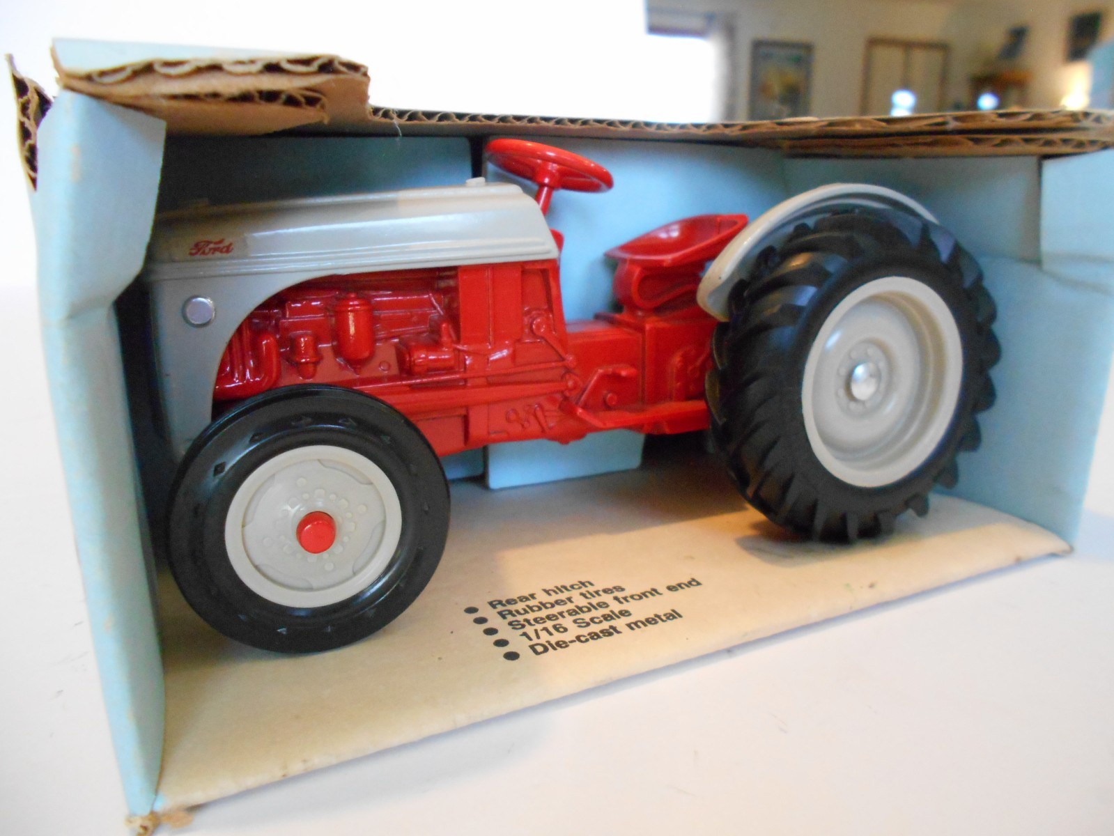 Vintage 1985 Ertl 1:16th Scale Ford 8N Tractor #843, Diecast Metal Replica, NIB