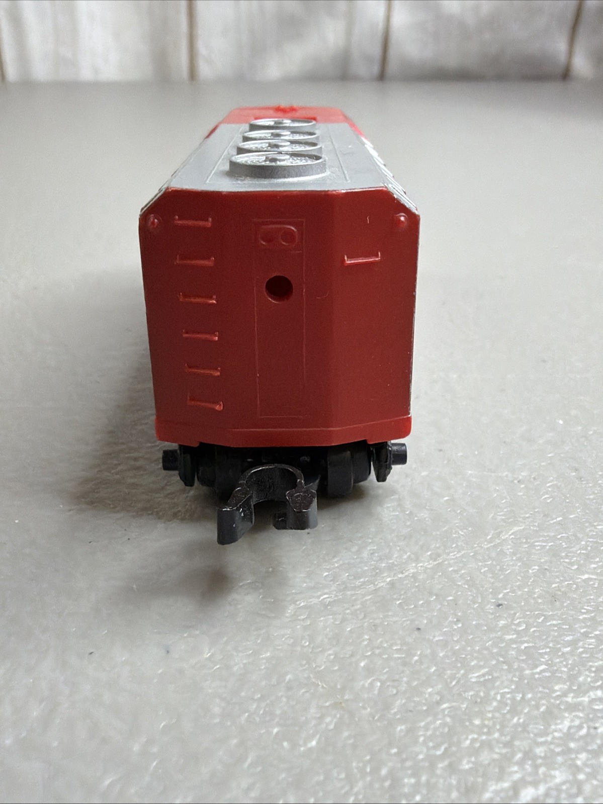 Hot Wheels Railroad Sto & Go Freight Yard Train Track 1983 Santa Fe Box Cars