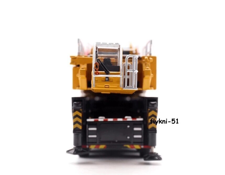 1: 50 SAC16000S All Ground Engineering Crane Alloy Collectible Models Toys Stock