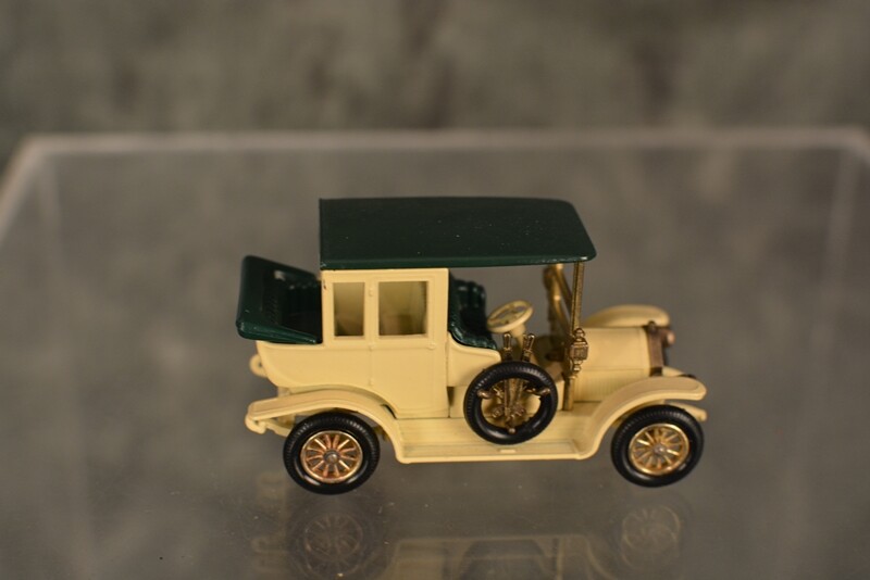 Vintage Die-Cast Lesney Matchbox 4 CAR LOT 1910 Y-3 1911 Y-14 1912 Y-7 1914 Y-9