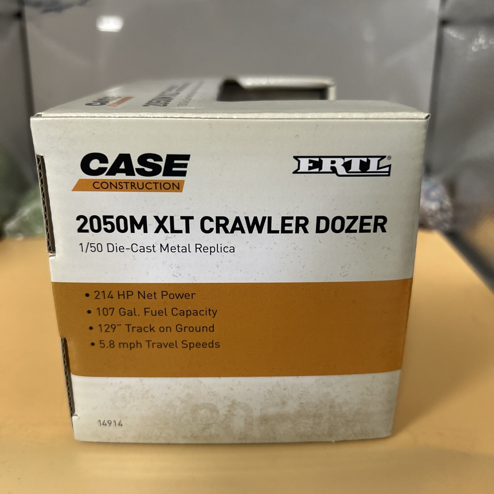 1/50 Case 2050M XLT Crawler Dozer by ERTL (MW1024-03)