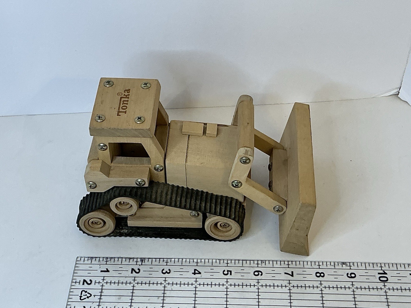 Tonka Wooden Bulldozer Toy Heavy Duty Machinery 8” Complete With rubber tracks