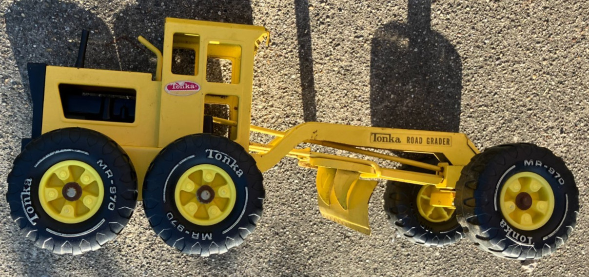 Vintage 1970s Tonka Pressed Steel Road Grader Model 2510 featuring MR-970 tires!