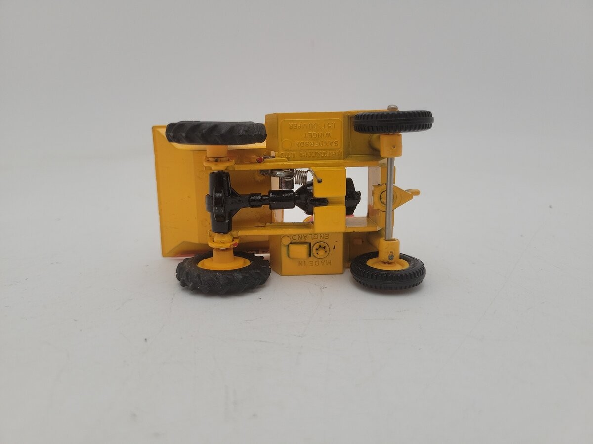 W. Britain 9578 1:32 Scale Yellow Tipping Dump Truck 2B1500 Tipper Skip W/Driver