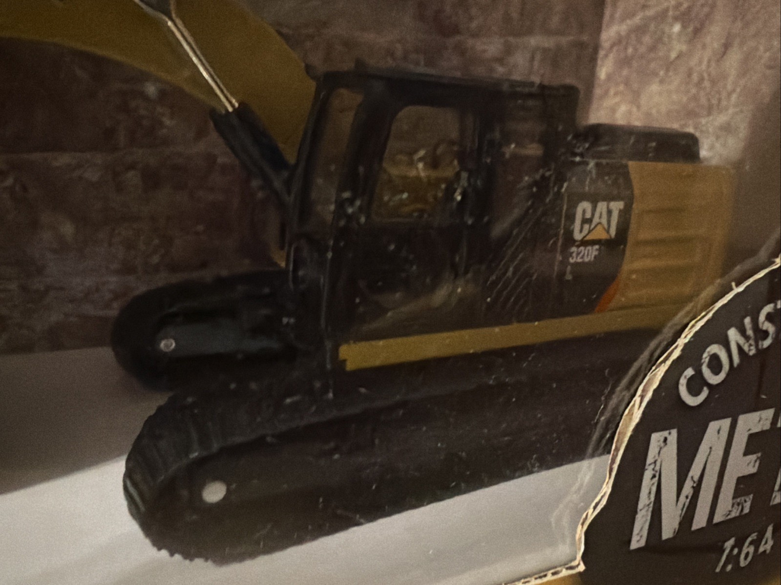 CAT 320F L Hydraulic Excavator Diecast Model 1:64 Metal Construction 85606