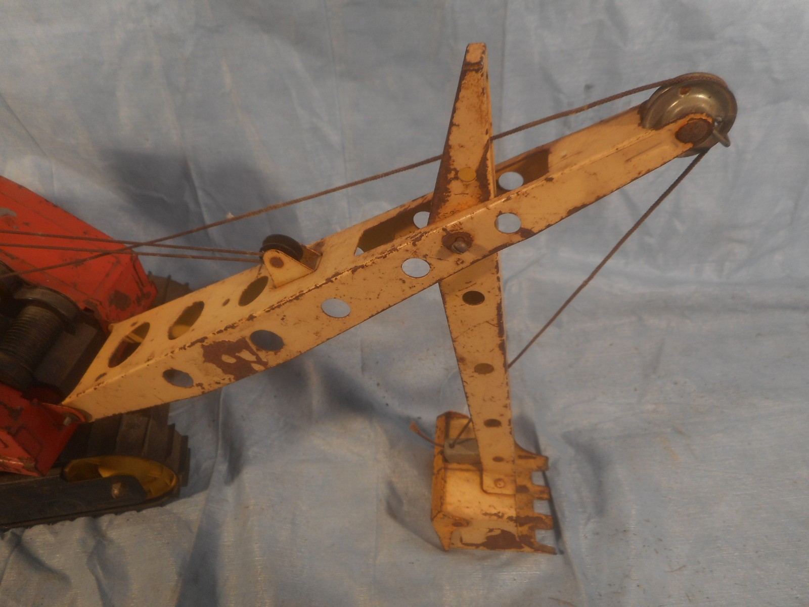 Vintage Nylint Trac Shovel Excavator Crane Pressed Steel Toy USA damaged see pic