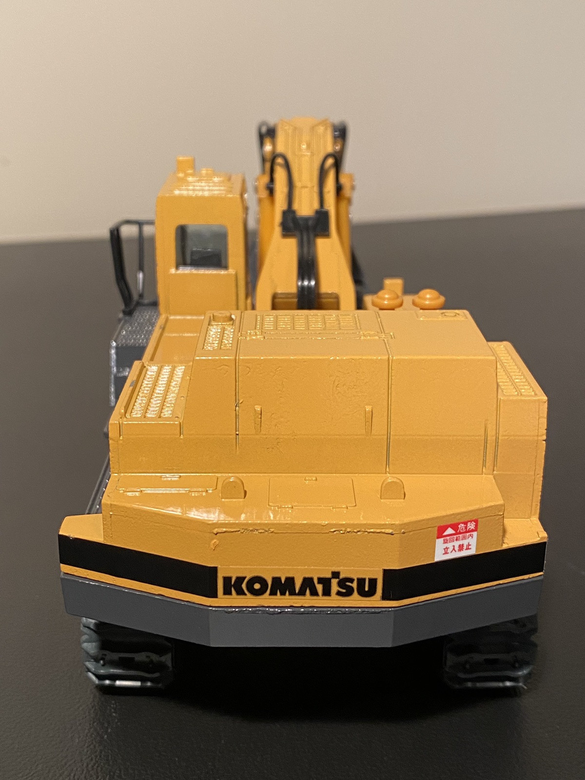 Shinsei 1:50 diecast #614 Komatsu PC650 Hydraulic Excavator Loading Shovel MINT!