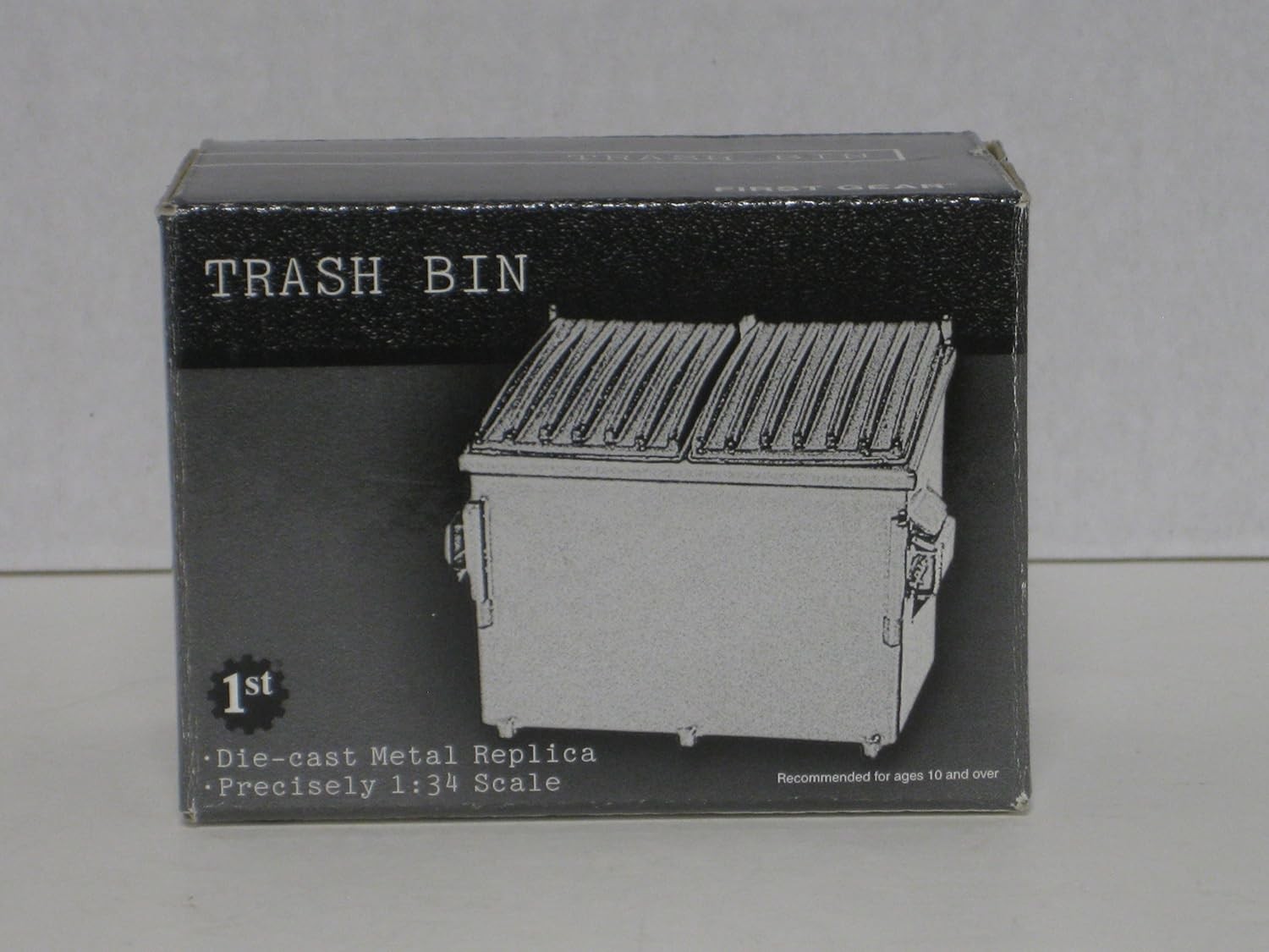 Waste Management Trash Bin, 1/34th Scale, 90-0169