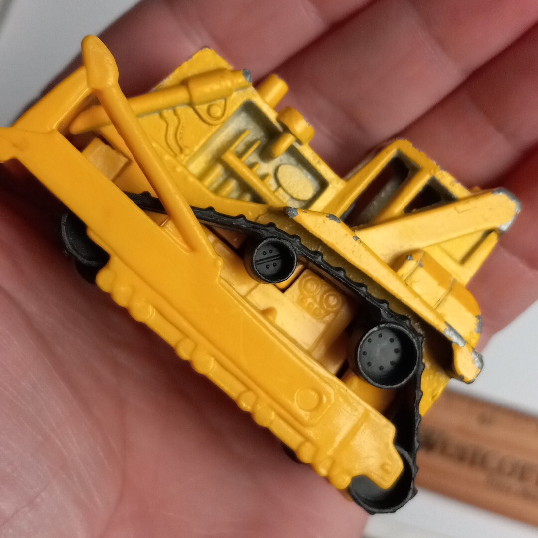 Lot Of 3 Vtg 1979 & 1991 Hot Wheels Yellow Cat Bulldozer Orange Loader Diecast