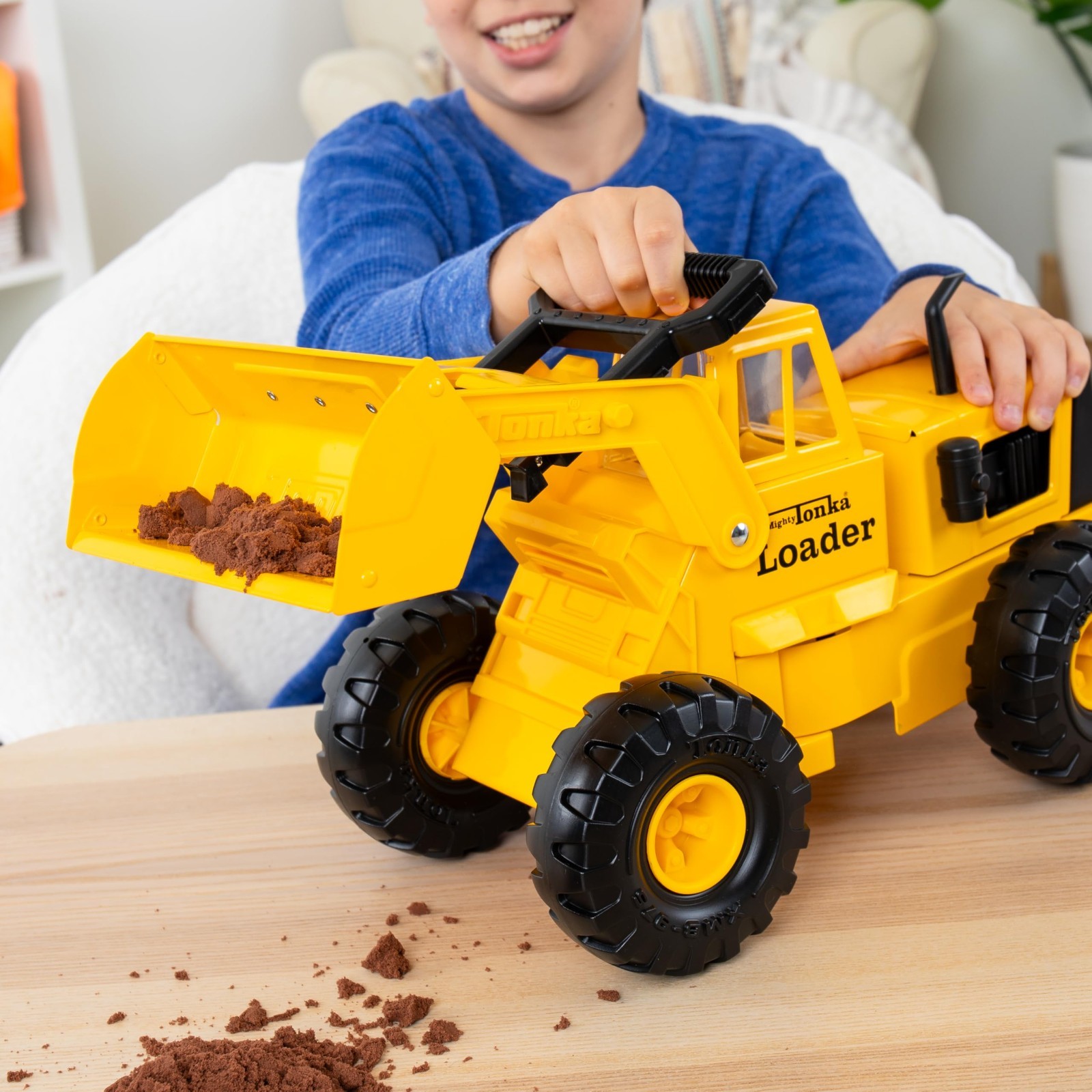 Heavy-Duty Metal Toy Truck – Retro Collector’s Edition, Front Loader for Kids 3+