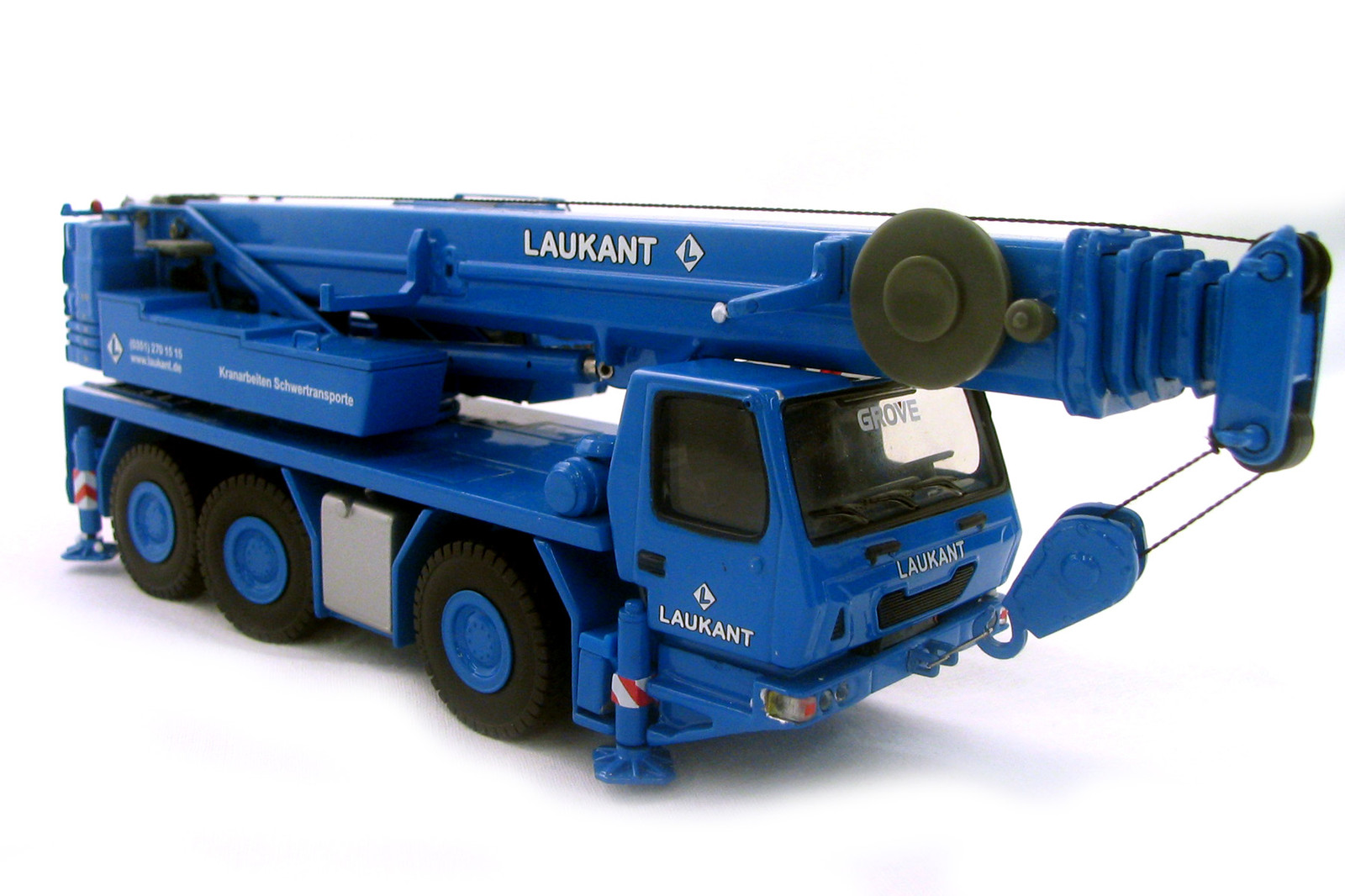 Grove GMK3055 Truck Crane – “LAUKANT” – 1/50 – TWH #003-01009