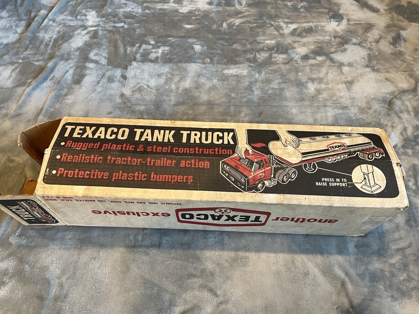 Vintage ‘70s Plastic Steel Texaco Gas Oil Tanker Toy Truck By Republic Tools USA