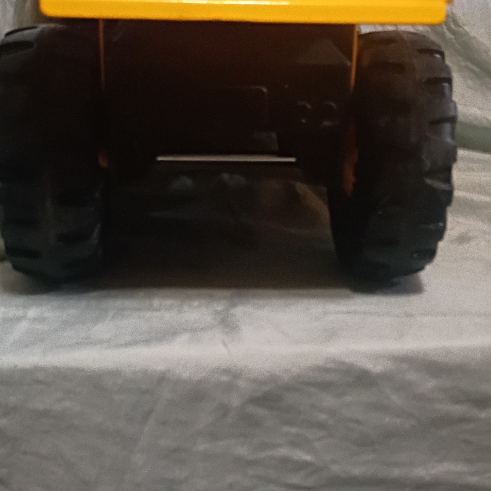 Tonka 354 Yellow Black Plastic Dump Truck Toy with Dump Bed
