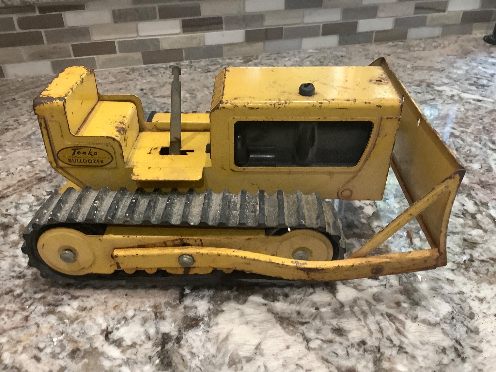 Tonka bulldozer and Tonka roadgrader